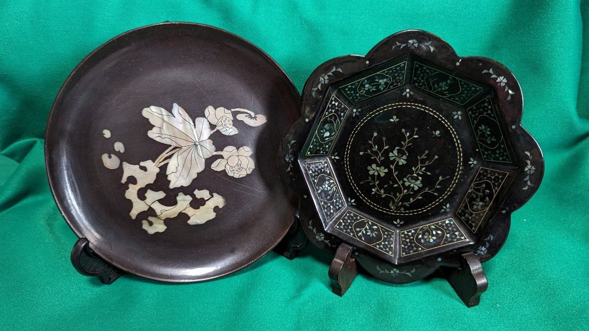 希少　螺鈿　螺鈿細工　中国　朝鮮　漆芸 漆器 飾り皿 菓子皿 菓子器　アンティーク　セット　飾りスタンド付　八角
