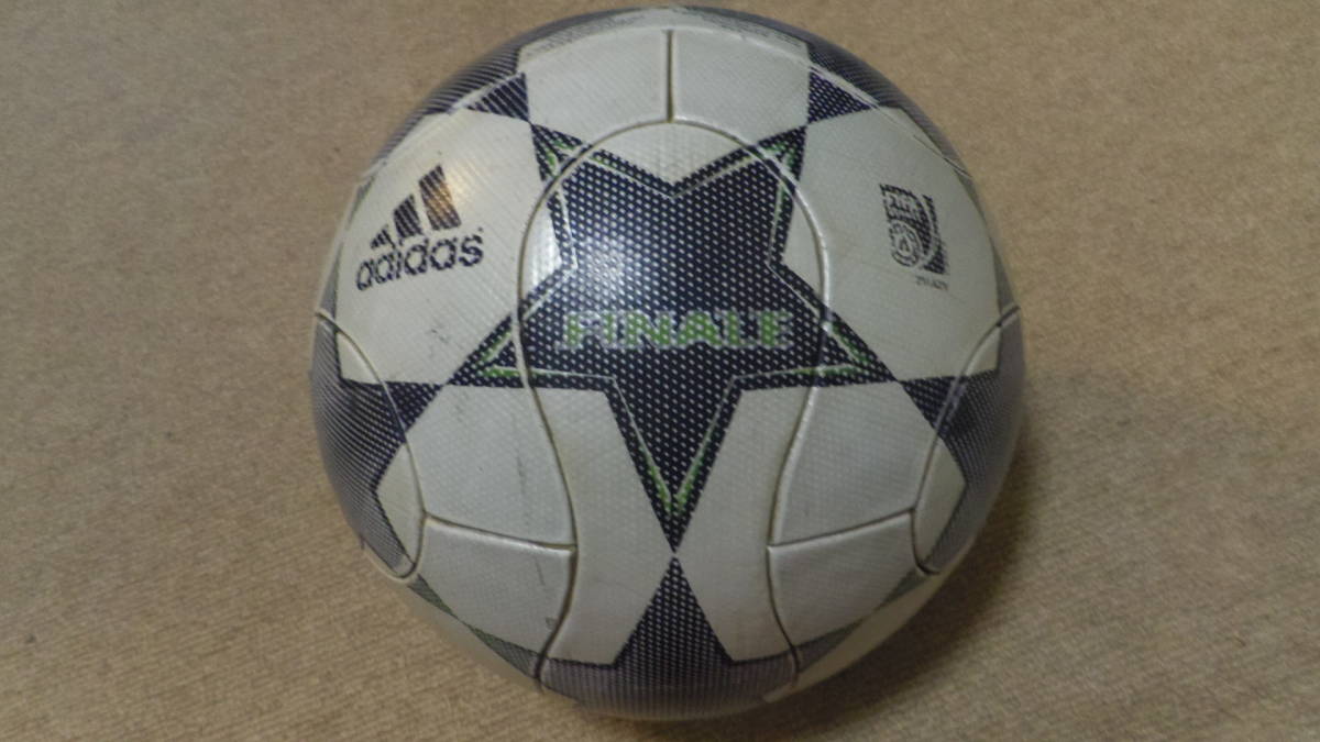 公式球 フィナーレ 5号球 size5 FINALE adidas チャンピオンズリーグ 08 09 サッカーボール UEFA FIFA OMB official match ball holds air