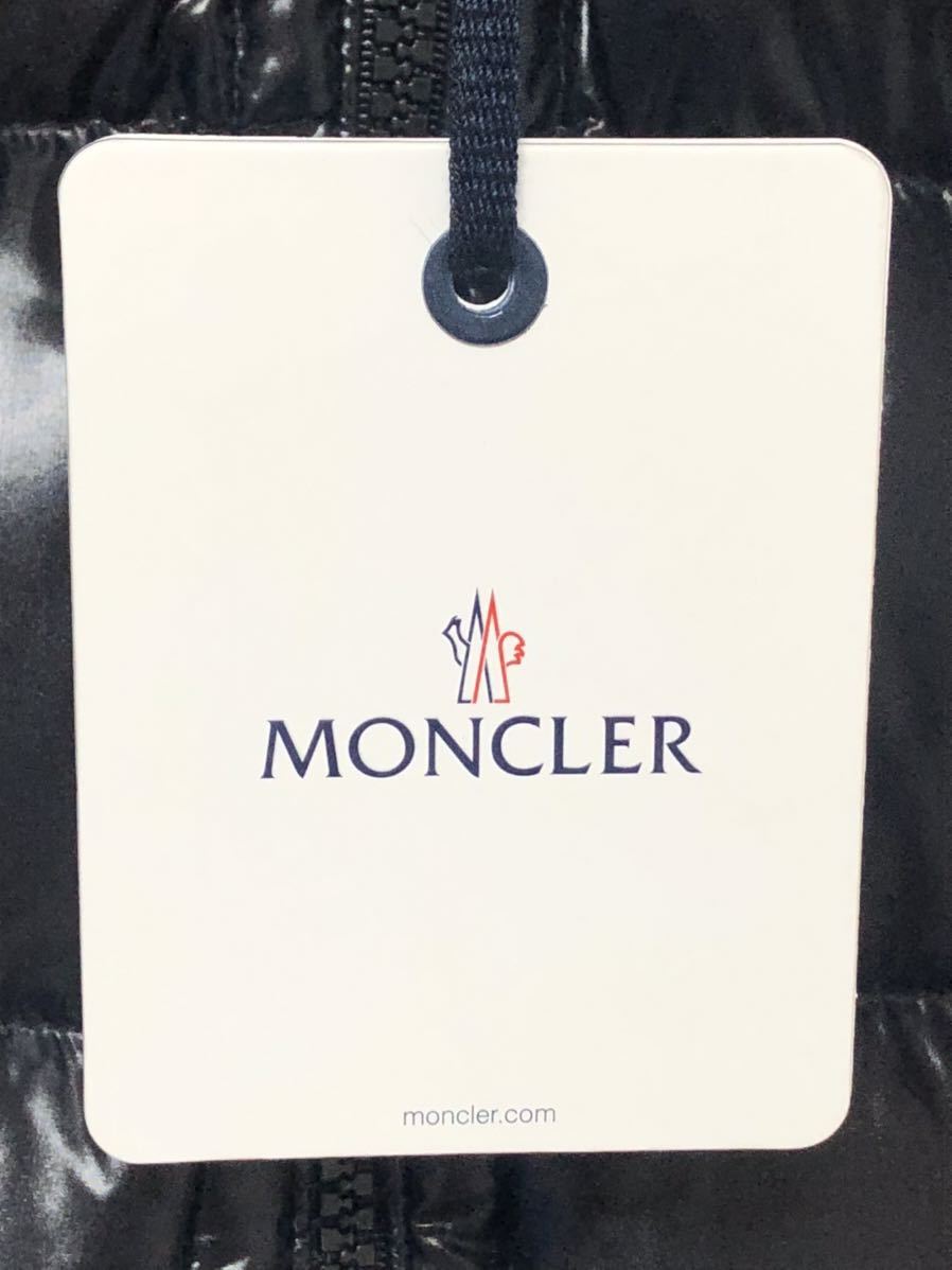 送料無料 未使用 MONCLER BORMES 1 モンクレール ブラック ダウンベスト 正規品　定価203500円 ダウン ベスト ジレ フード アウター_画像3