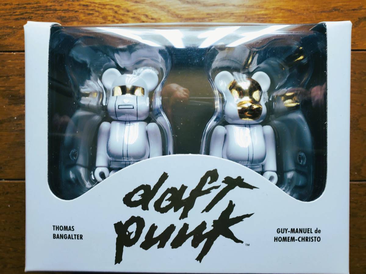 BE@RBRICK DAFT PUNK(WHITE SUITS Ver.)2 PACK GUY-MANUEL de HOMEM-CHRISTO/THOMAS BANGALTER 100%