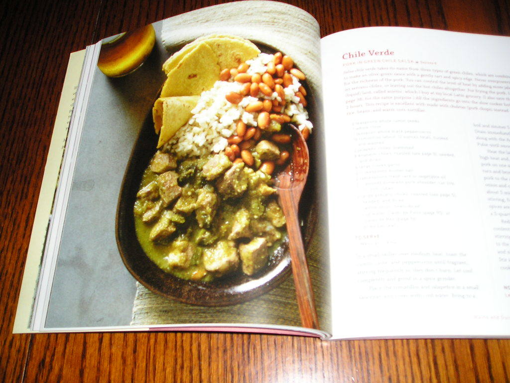  foreign book *Mexican Slow Cooker* Mexico cooking. beautiful taste .. recipe compilation 