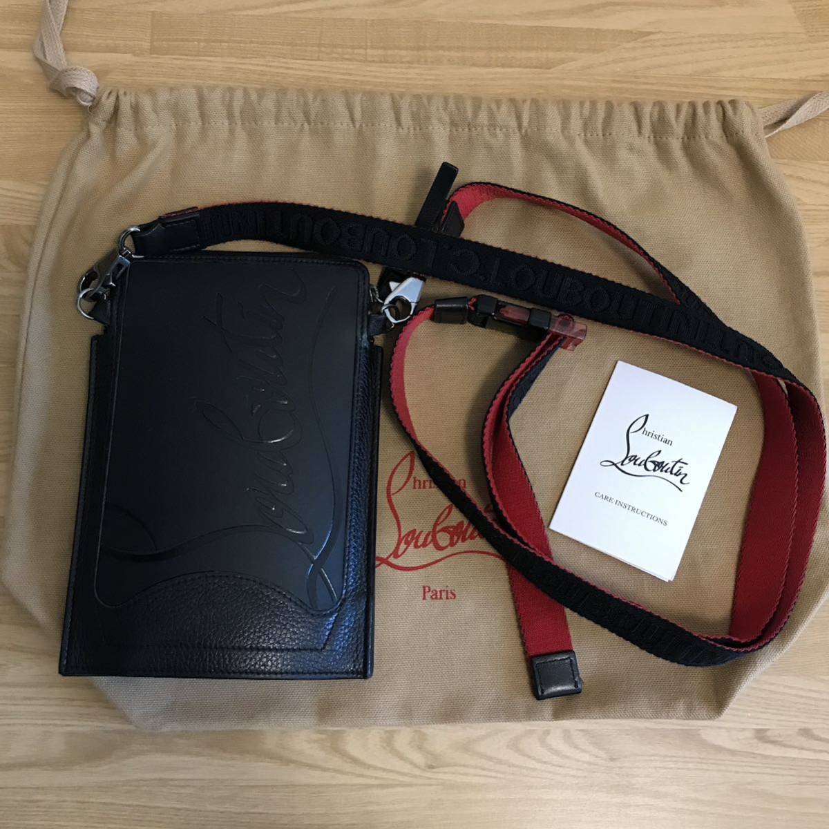 新作グッ 美品 クリスチャンルブタン ルビラブ ショルダーバッグ