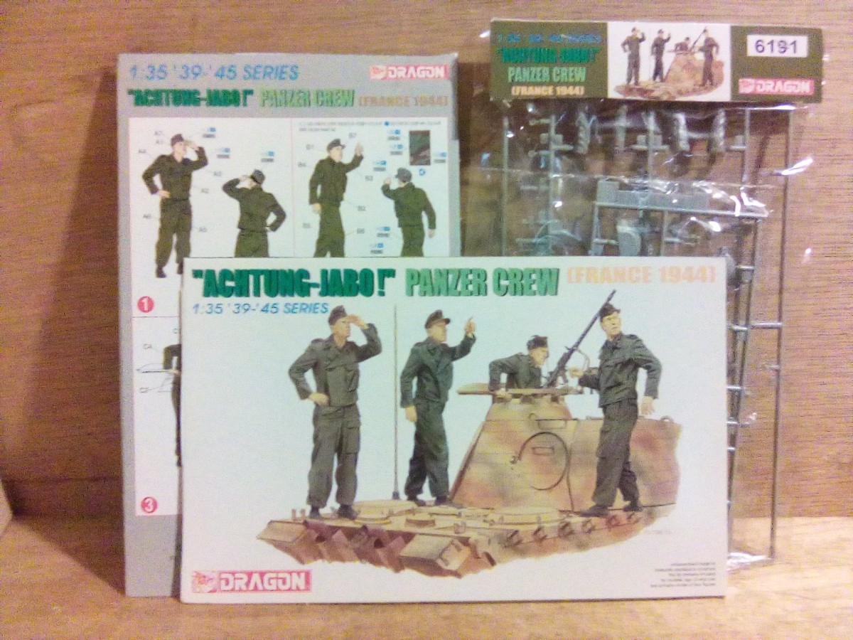 【未組立 外箱カット品】6191『ACHTUNG-JABO! PANZER CREW [　FRANCE1944 ]』1/35 '39-'45 SERIES ドラゴン DRAGON/兵士、戦車兵_画像1