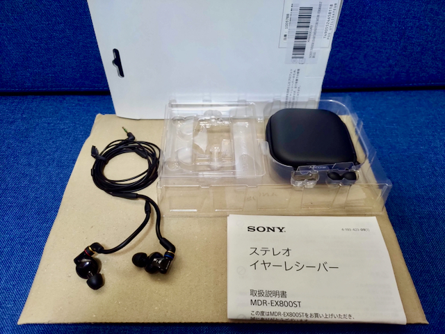 数量は多い 【ほぼ未使用】Sony MDR-EX800ST ソニー