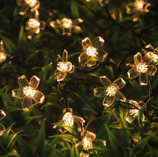 ソーラー LED 桜花ガーデンライト 100電球 12m 暖白 ストリングライト ホワイト 芝桜 フラワー 太陽充電 夜間自動点 日本全国送料無料_画像1