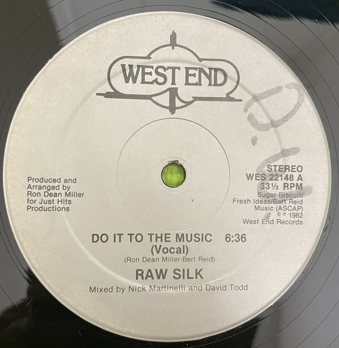 Soul disco sampling record ソウル ディスコ レコード Raw Silk Do It To The Music(12) 1982の画像1