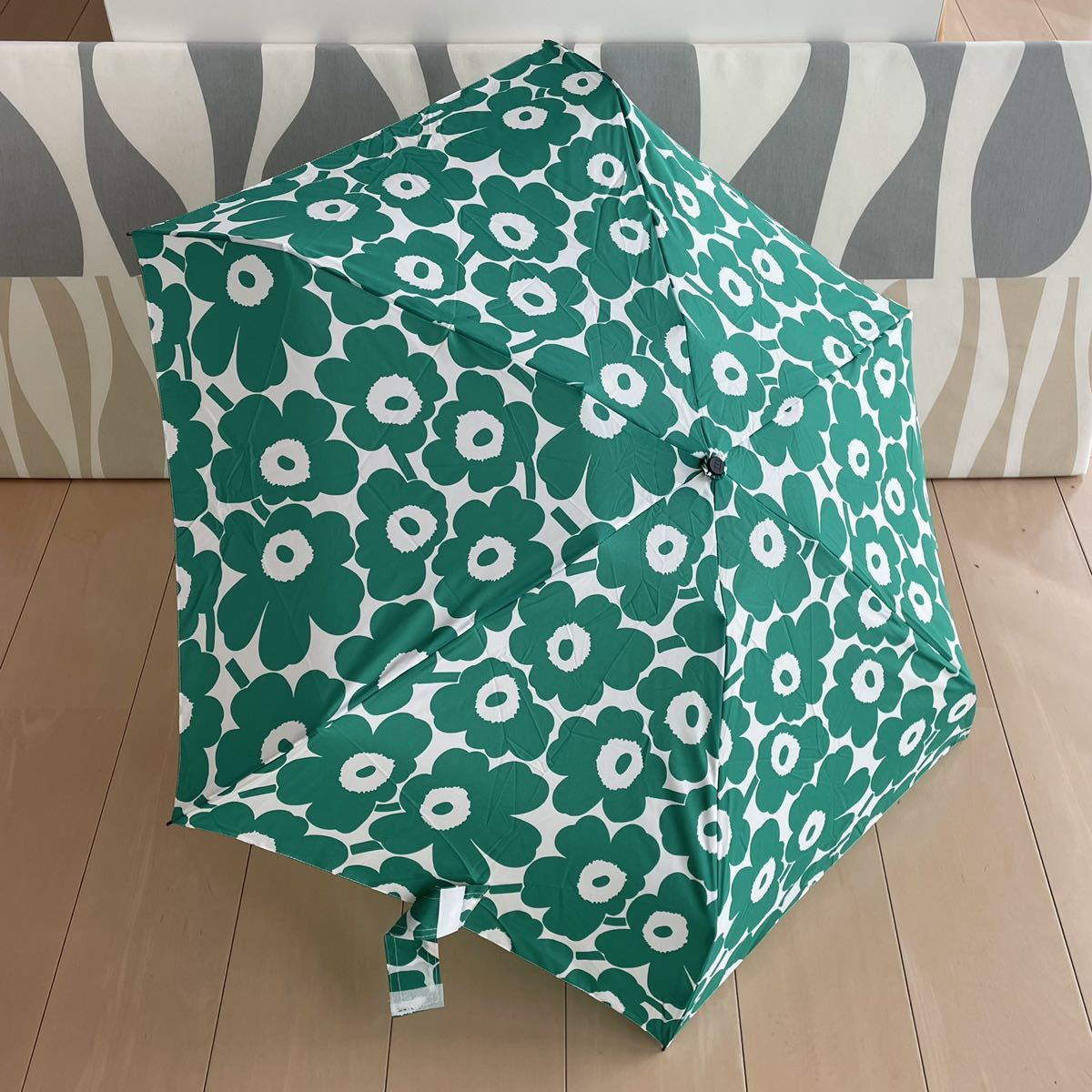 国内正規品 新品 marimekko マリメッコ 折り畳み傘 MINI UNIKKO ウニッコ MINI MANUAL グリーン×オフホワイト