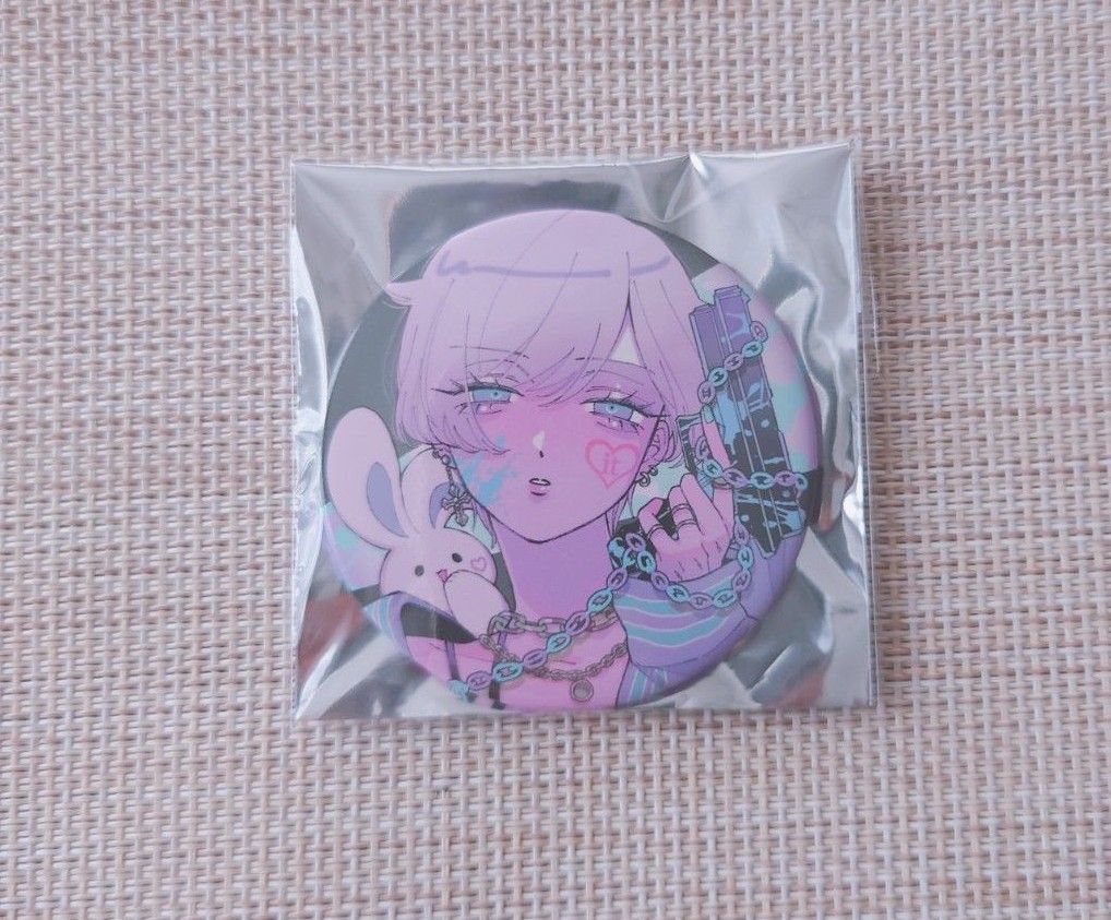 いれいす ランダム缶バッジ 初兎くん