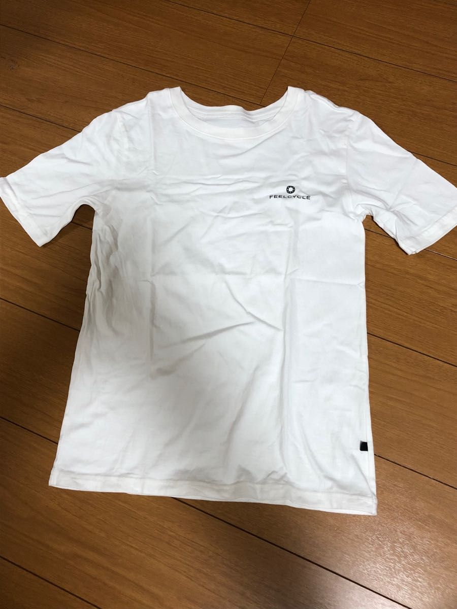 フィールサイクル　FEELCYCLE レディース　ホワイト Tシャツ　サイズM