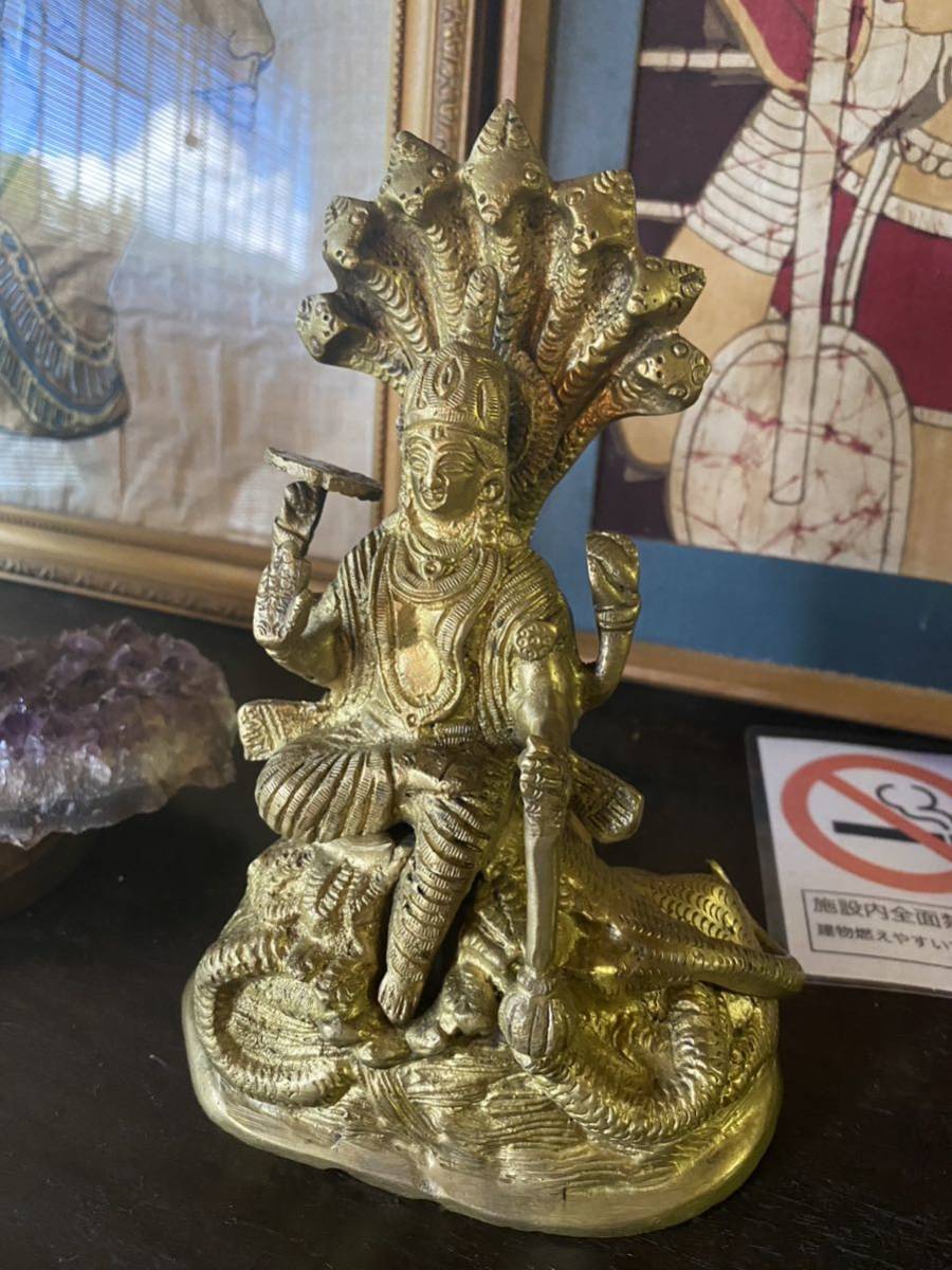 ヴィシュヌ神像　真鍮　金属製　インディア　ヒンドゥー教　最高神　三大神　インド　仏像　置物