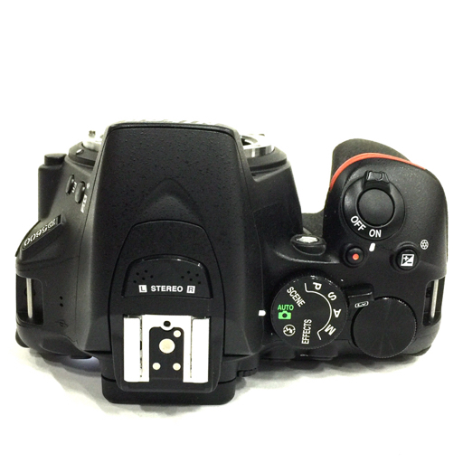 1円 Nikon D5600 AF-P DX NIKKOR 18-55mm 1:3.5-5.6G VR 70-300mm 1:4.5-6.3G ED デジタル一眼レフ カメラ C8261853-1の画像3