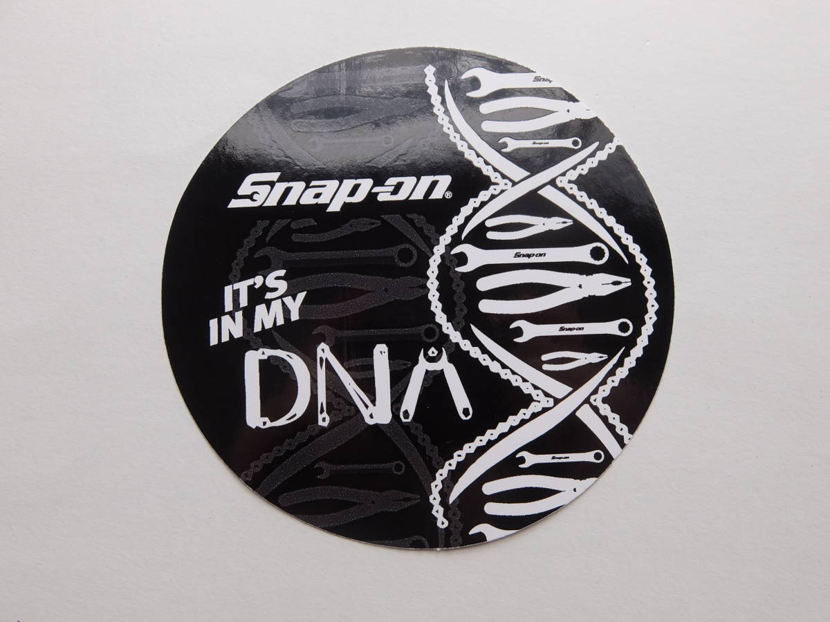 Snap-on USA輸入品/スナップオン/IT'S IN MY DNA ステッカー/新品_画像1