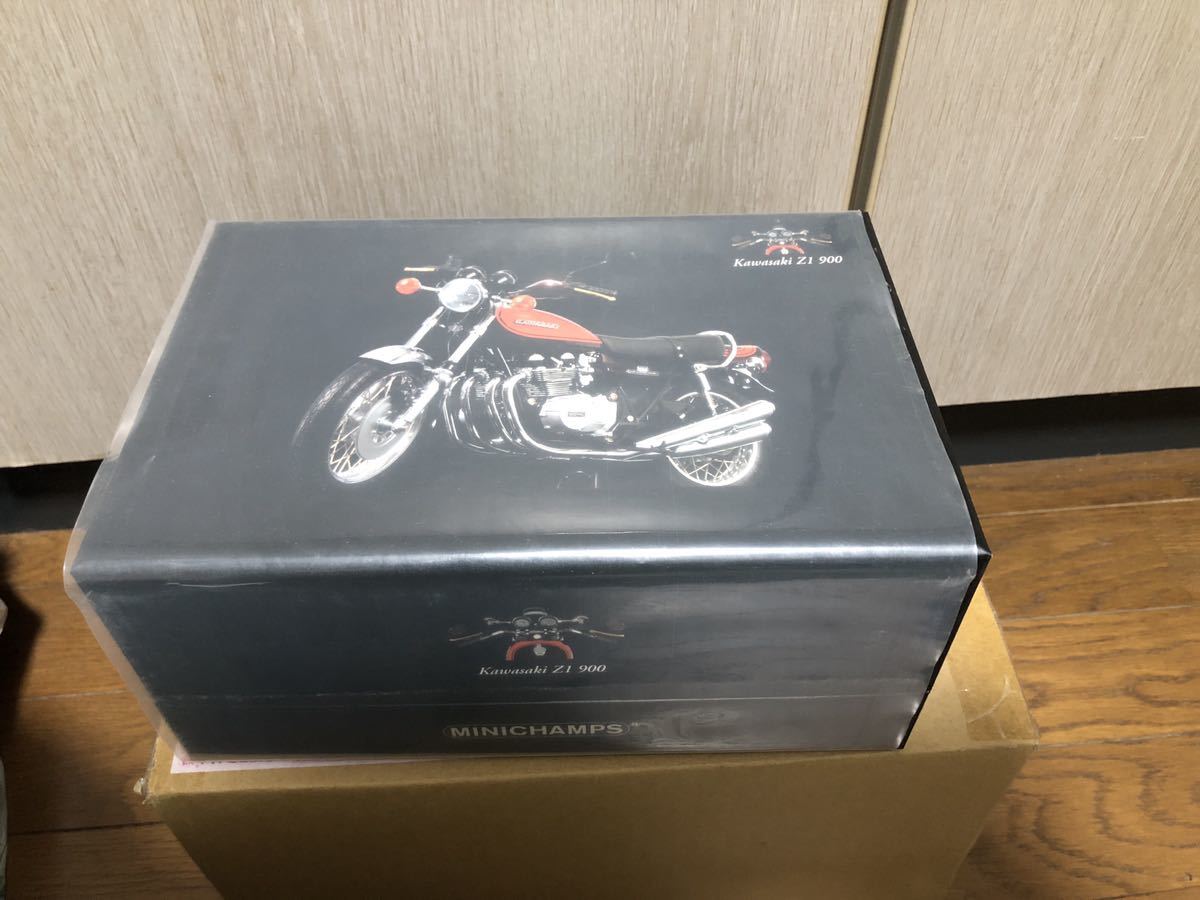 1/12 カワサキ Z1 900キャンディー ブラウン / オレンジ ミニチャンプス MINICHAMPS バイク模型
