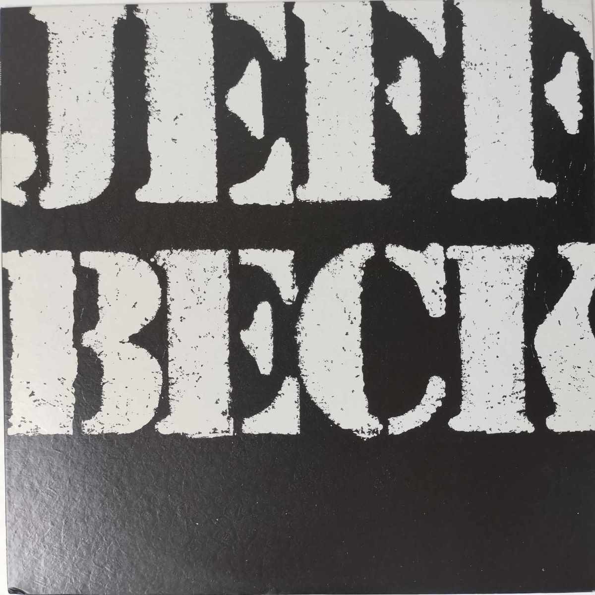 35417★良盤【日本盤】 Jeff Beck / THERE AND BACK_画像1