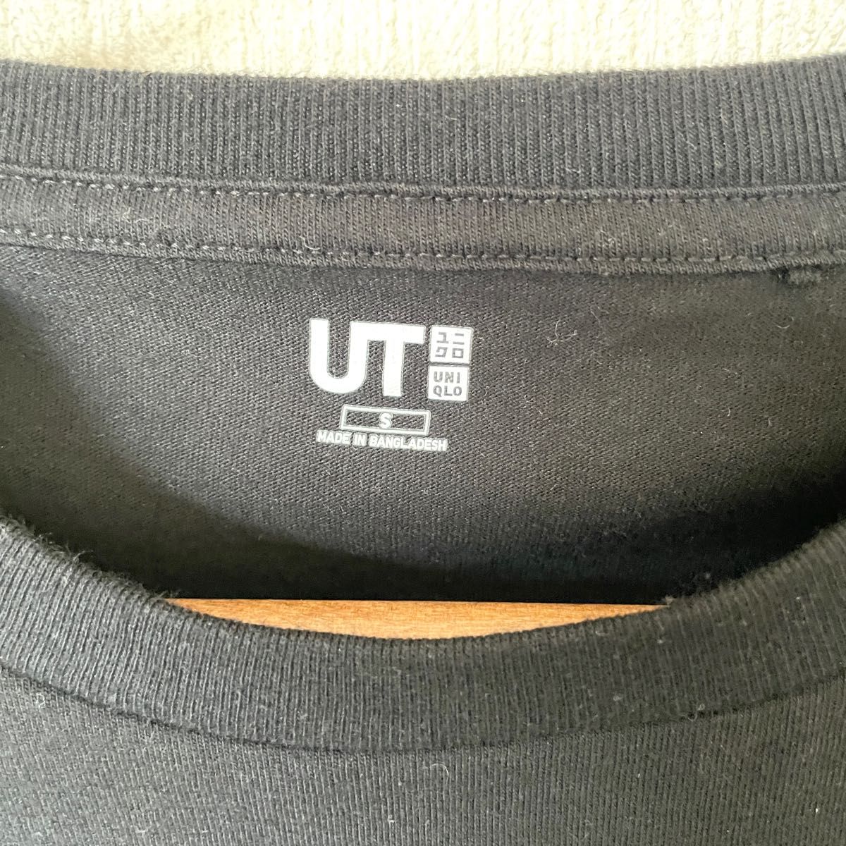 【UNIQLO UT】ユニクロ カメラ プリントTシャツ 半袖 クルーネック メンズ 匿名配送 黒 ブラック S