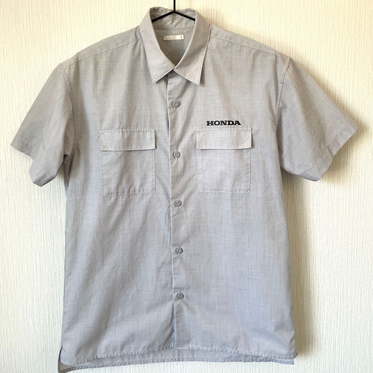 【GU×HONDA】ジーユー×ホンダ コラボ 半袖ワークシャツ 企業物 メンズ 匿名配送 薄灰色 S