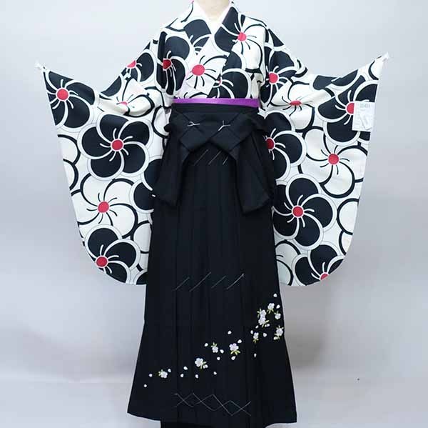 二尺袖 着物 袴 フルセット 着物生地は日本製 縫製と袴は海外 着物丈はショート丈 袴変更可能 新品（株）安田屋 NO35481