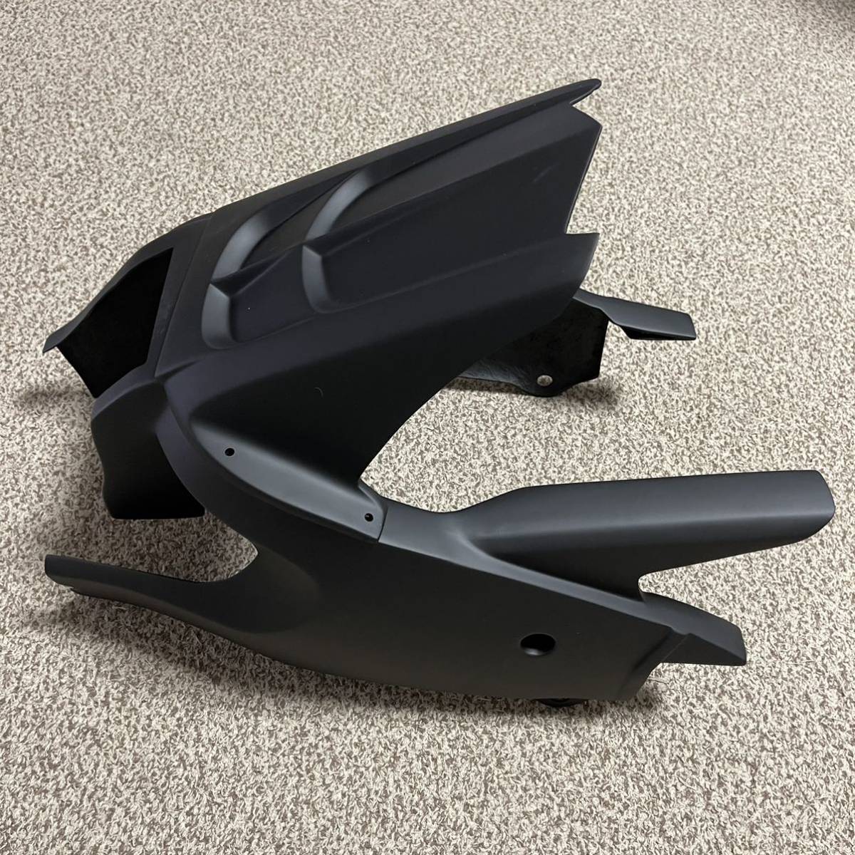 新品】zx25r zx6r スイングアームカバー リアフェンダー ZX-25R 新品】zx25r zx6r スイングアームカバー リアフェンダー ZX-25R
