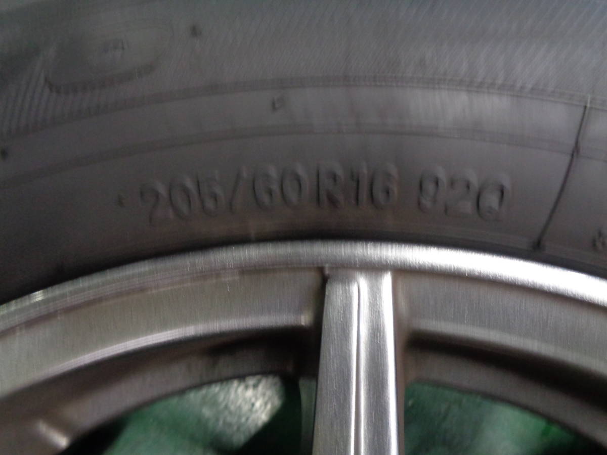 205/60Ｒ16　4本セット　トーヨータイヤ　溝約5.7mm　ホンダ　ジェイドに使用　5穴　スタッドレスタイヤ_画像6