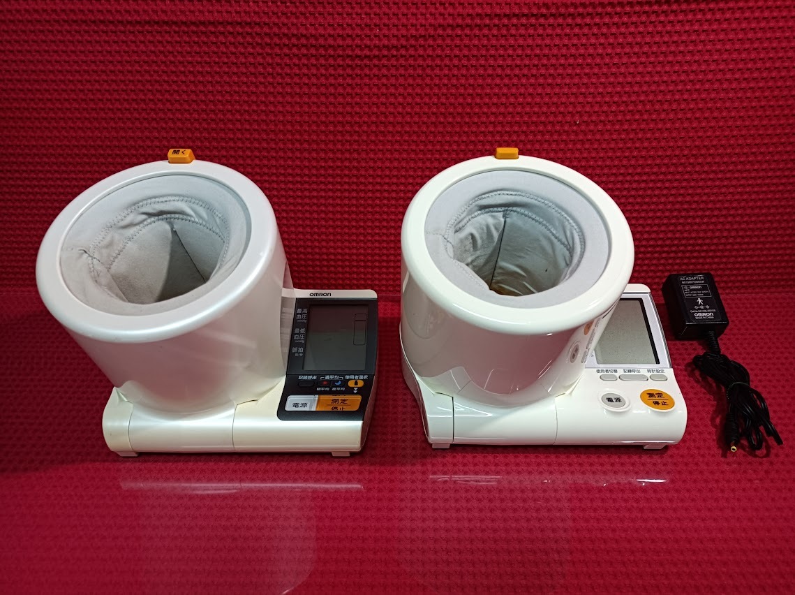 OMRON オムロン HEM-1000 HEM-1010 デジタル自動血圧計 上腕式 スポットアーム 可動式腕帯 電子血圧計
