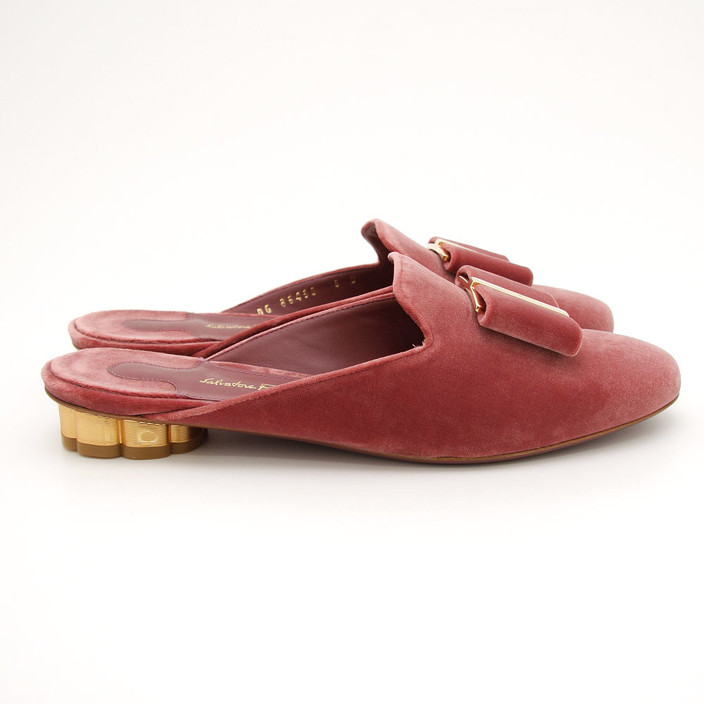 中古美品 サルヴァトーレ フェラガモ SALVATORE FERRAGAMO 中古美品 サルヴァトーレ フェラガモ SALVATORE FERRAGAMO