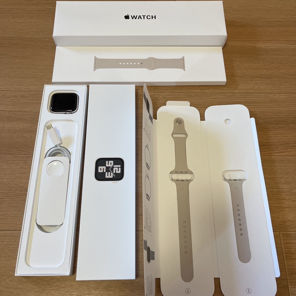 くらしを楽しむアイテム SE Watch 使用頻度極少Apple 44mm スマート