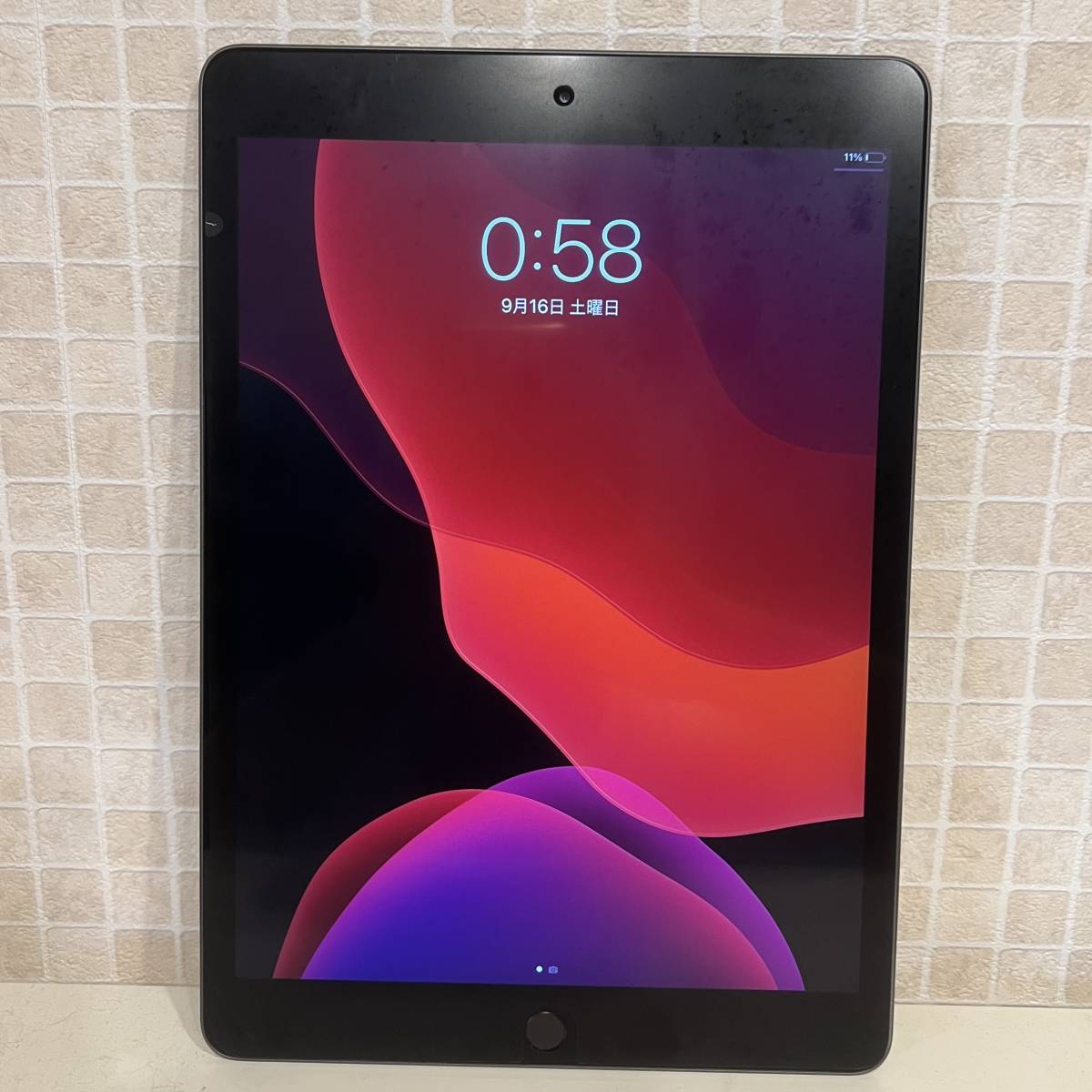 Apple iPad 10.2インチ第7世代32GB 2019年秋モデル初期化済み美品
