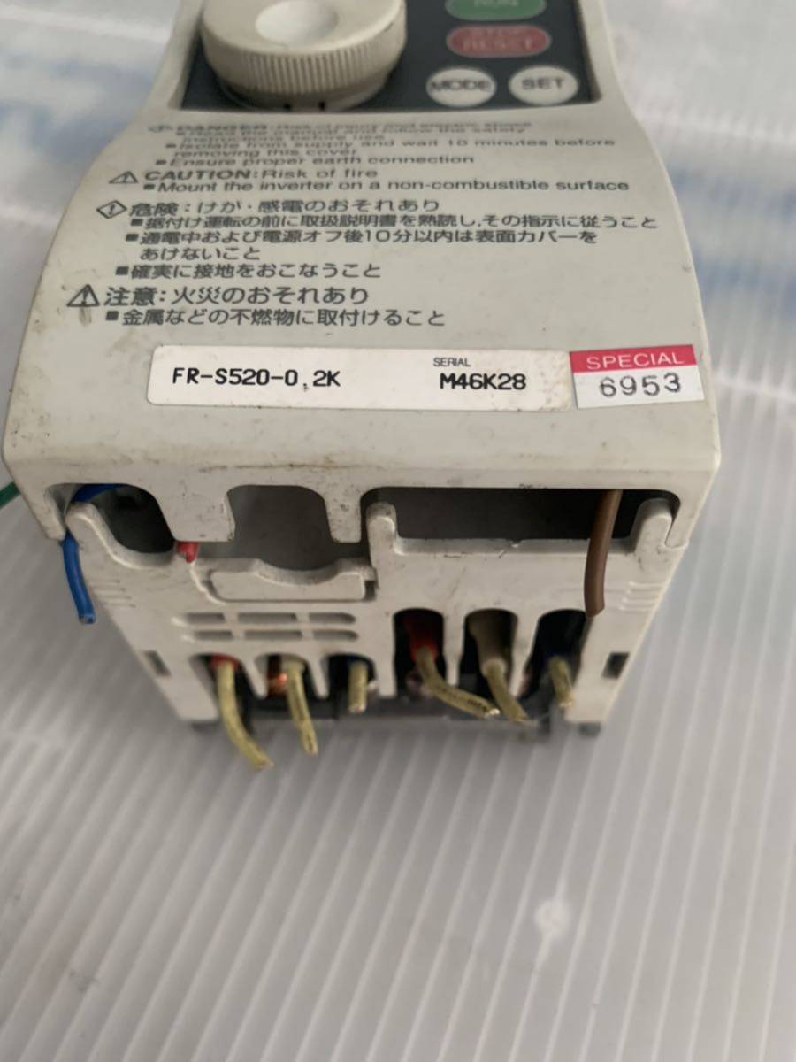 ff076 MITSUBISHI 三菱電機 INVERTER FR-S520-0.2K -29 中古品_画像3