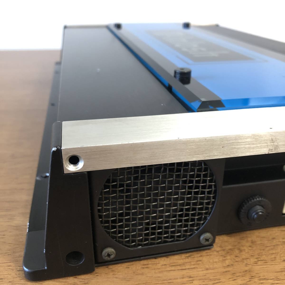 Mcintosh マッキントッシュ MC431 車用4ch 車載用 カーアンプ Mcintosh マッキントッシュ MC431 車用4ch 車載用 カーアンプ