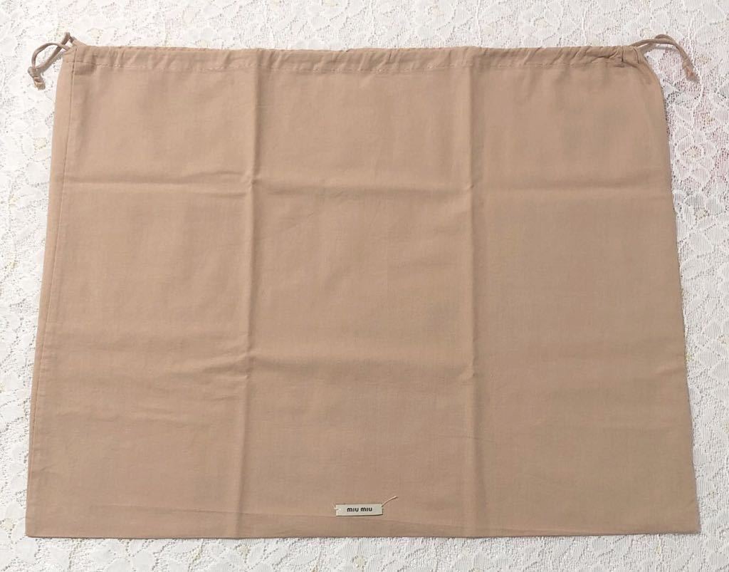ミュウミュウ「miu miu」バッグ保存袋 (2840) 正規品 付属品 内袋 布袋 巾着袋 布製 ピンク系 48×38cm バッグ用_画像1
