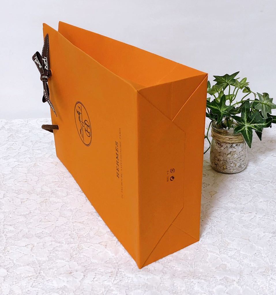 エルメス 「HERMES」ショッパー リボン130cm・ミニ封筒付き エルメス 「HERMES」ショッパー リボン130cm・ミニ封筒付き