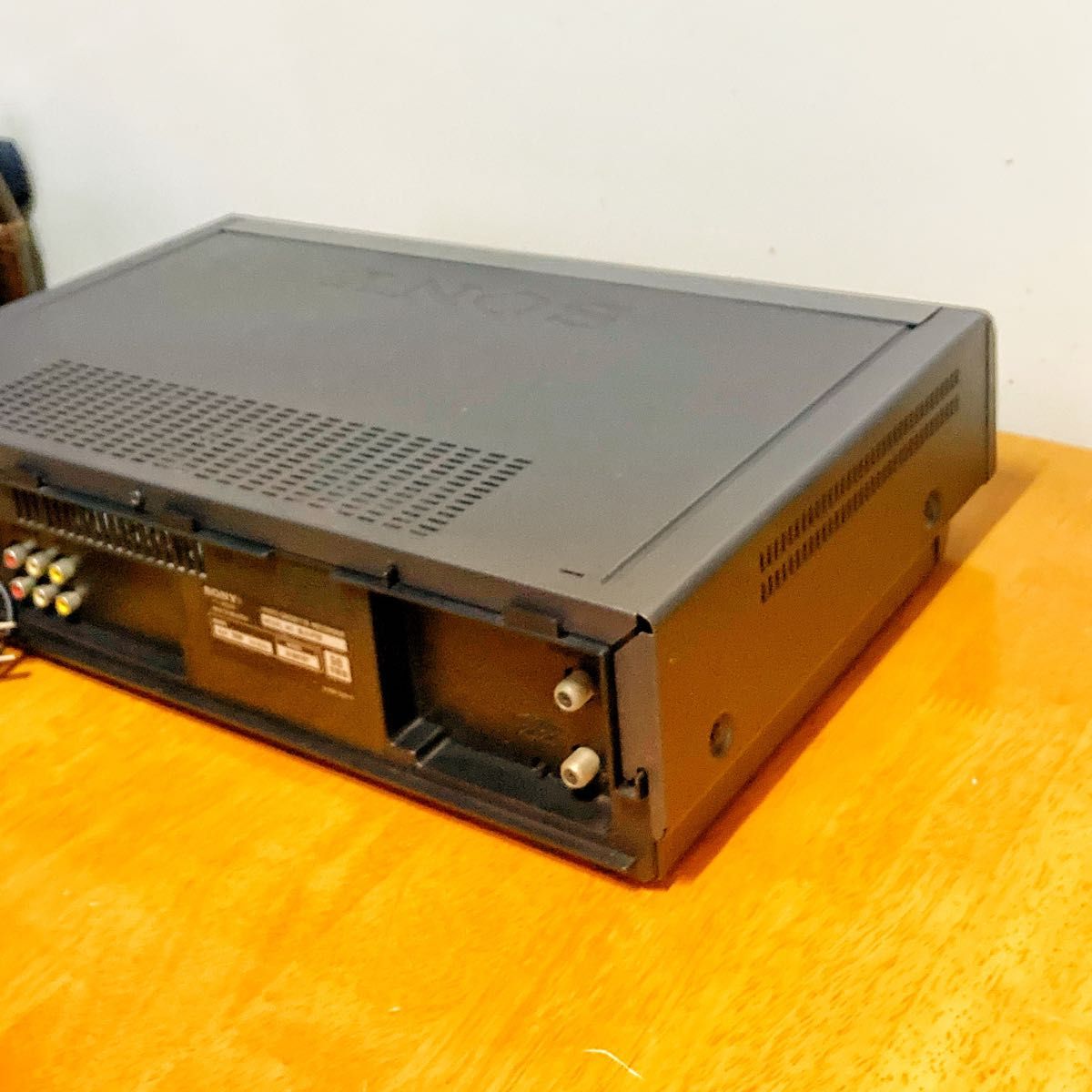 SONY ソニー ビデオデッキ VHS ビデオレコーダー 動作良好 SONY ソニー ビデオデッキ VHS ビデオレコーダー 動作良好