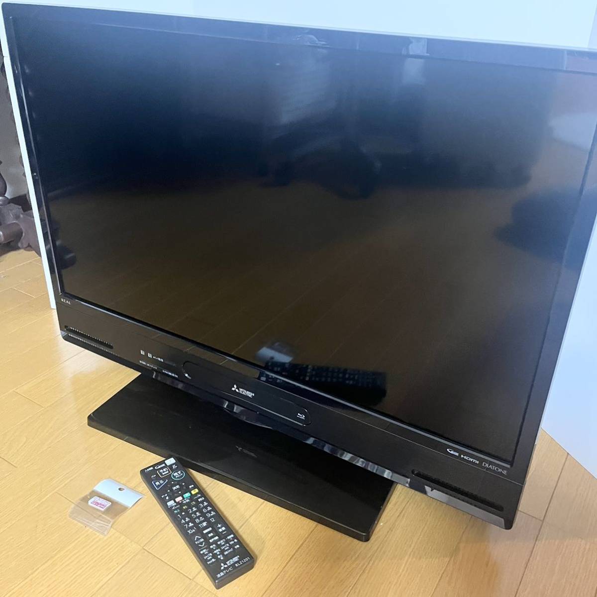 三菱 32型 液晶テレビ HDD1TB&ブルーレイ内蔵 LCD-A32BHR85 リモコンミニB-CAS_画像2