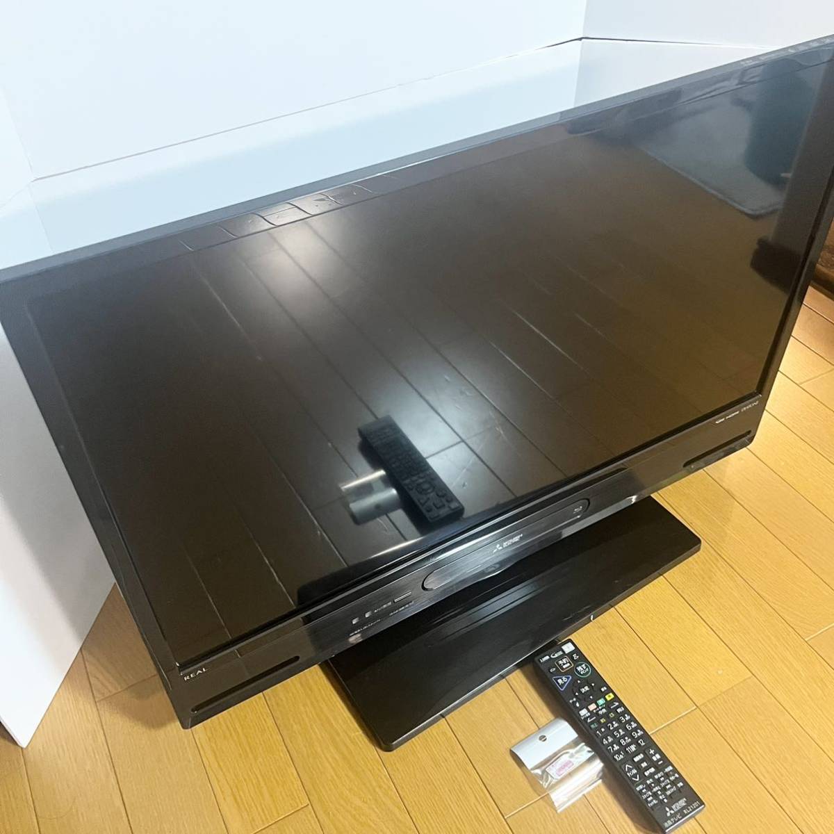 三菱 32型 液晶テレビ HDD1TB&ブルーレイ内蔵 LCD-A32BHR85 リモコンミニB-CAS_画像6