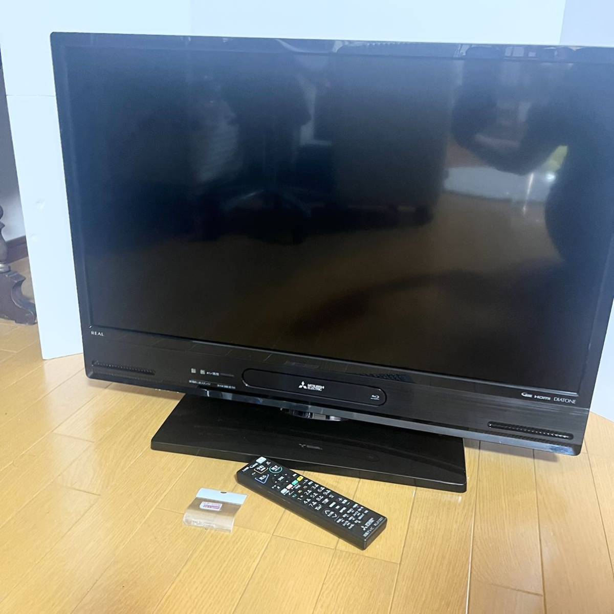 三菱 32型 液晶テレビ HDD1TB&ブルーレイ内蔵 LCD-A32BHR85 リモコンミニB-CAS_画像1