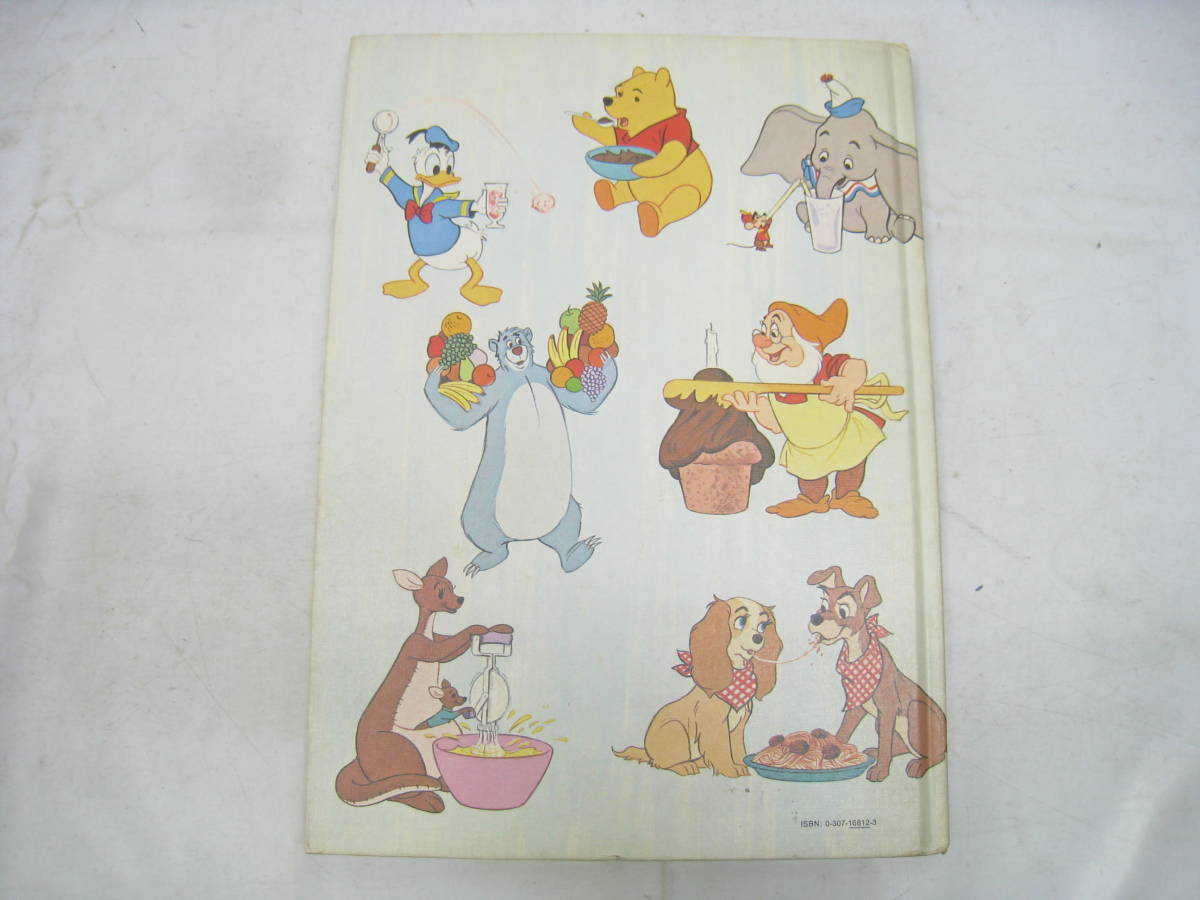 1975年 GOLDEN BOOK WALT DISNEY’S MICKEY MOUSE COOK BOOK ディズニー 洋書 93ページの画像2
