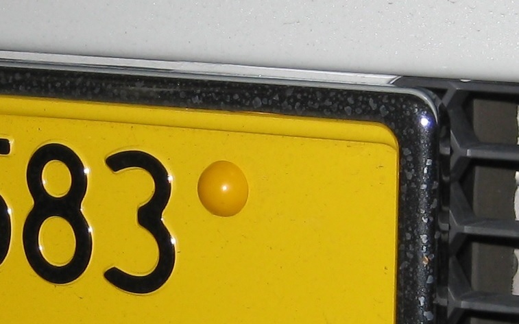 送料込み(黄色)10個パック【新発想】半球形ナンバーボルトキャップ【COVERCAP】M6六角ボルト専用ボルトカバー_画像6