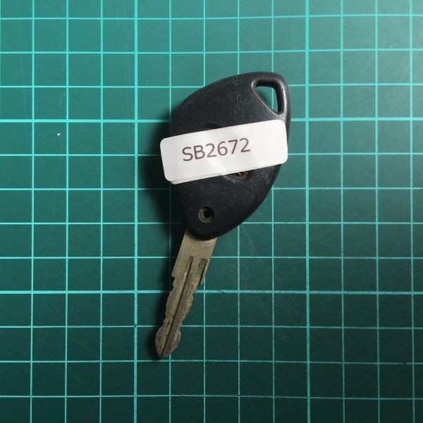 SB 2672送185円 希少 スバル 純正 リモコン キーレス プレオ ヴィヴィオ サンバー等 2B 2ボタン 黒 ブラック 青_画像2