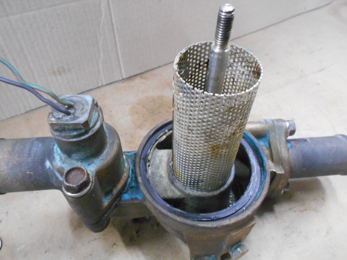 25-648 メーカー不明 海水こし器 センサー付き 軽石対策、漁船 25-648 メーカー不明 海水こし器 センサー付き 軽石対策、漁船