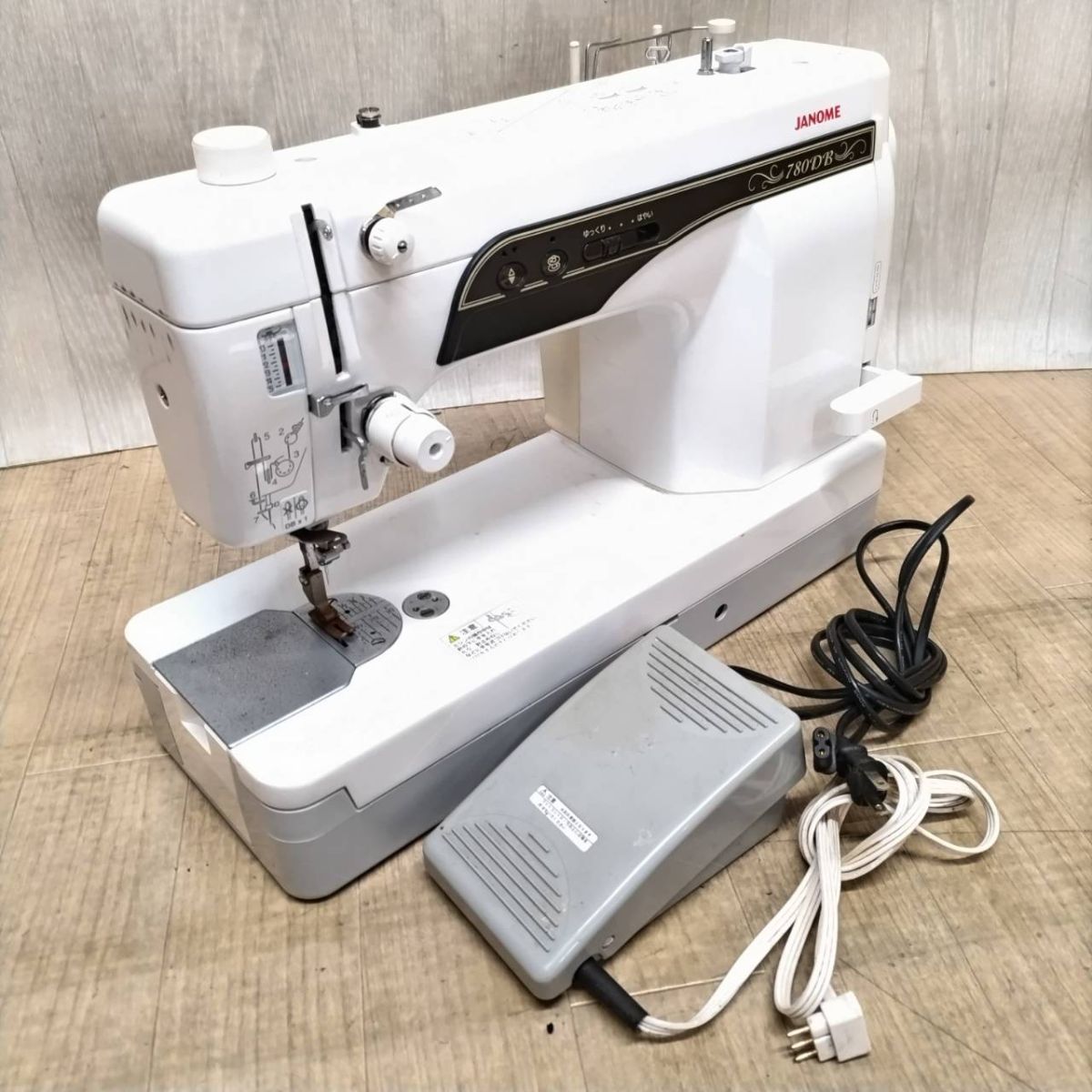 Y605-000-000 JANOME ジャノメ 職業用ミシン(高速直進ミシン) 780DB