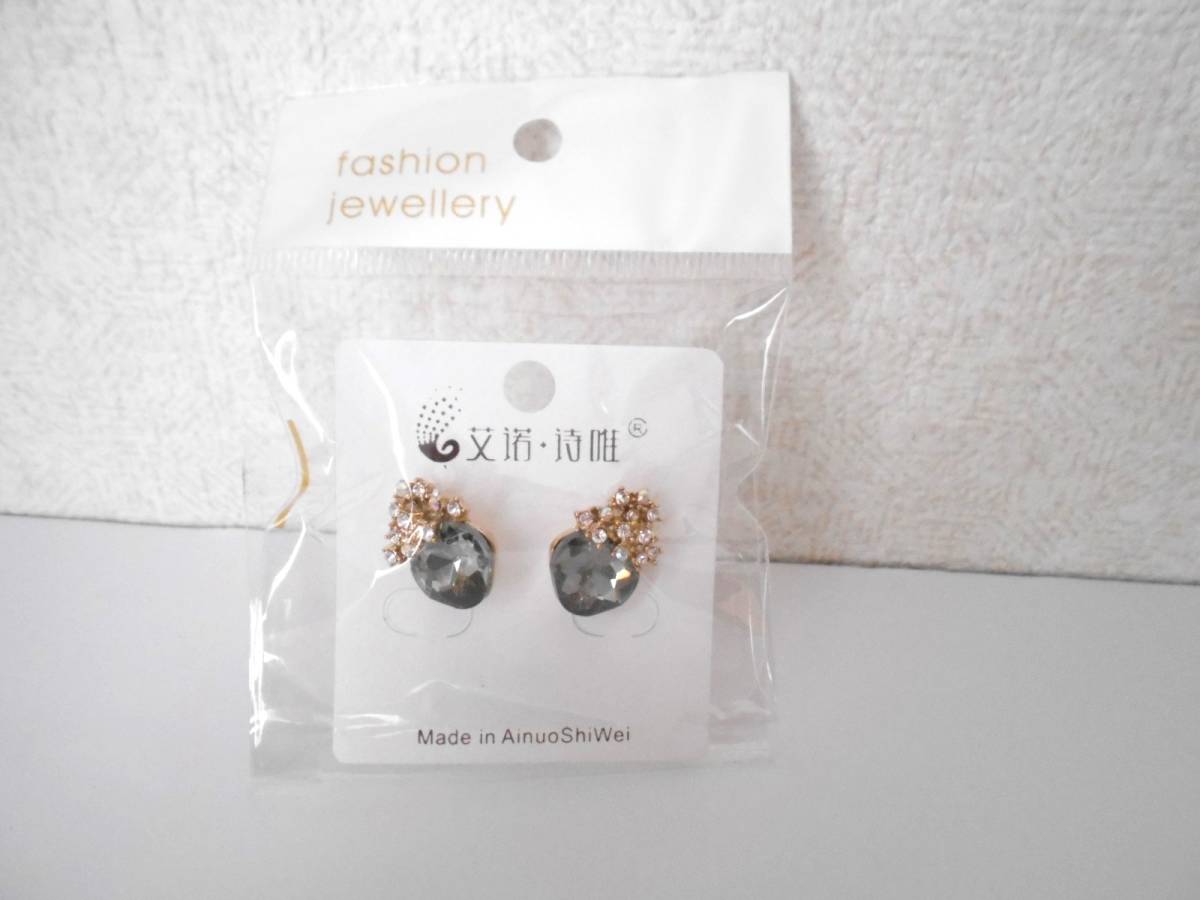 * new goods * diamond manner × artificial jewel earrings * accessory 