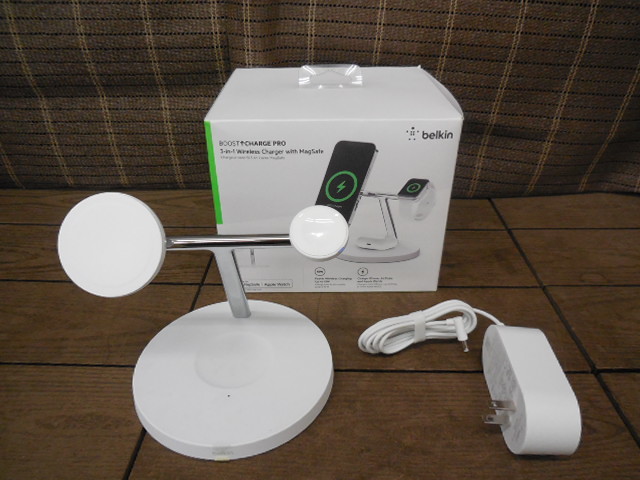 小物などお買い得な福袋 ベルキン ○belkin BOOST↑CHARGE 中古品