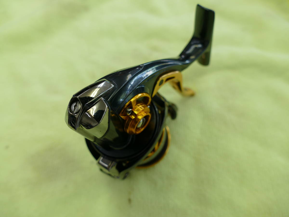 独創的 (訳あり)ダイワ 15 トーナメント ISO 2500SH-LBD 中古品