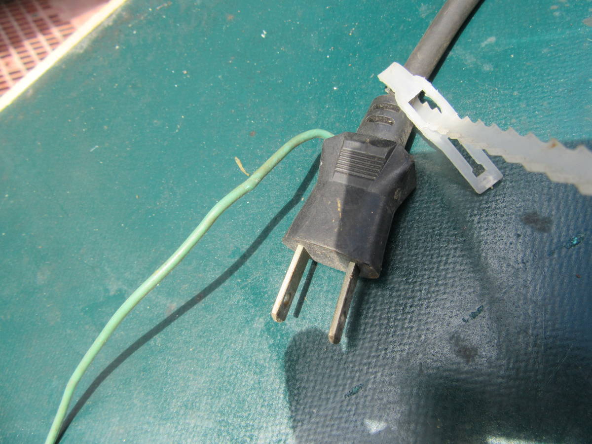 油谷 №3288 ベルトコンベア 長さ3000㎜ 幅300㎜ 平ベルト 100V 油谷 №3288 ベルトコンベア 長さ3000㎜ 幅300㎜ 平ベルト 100V