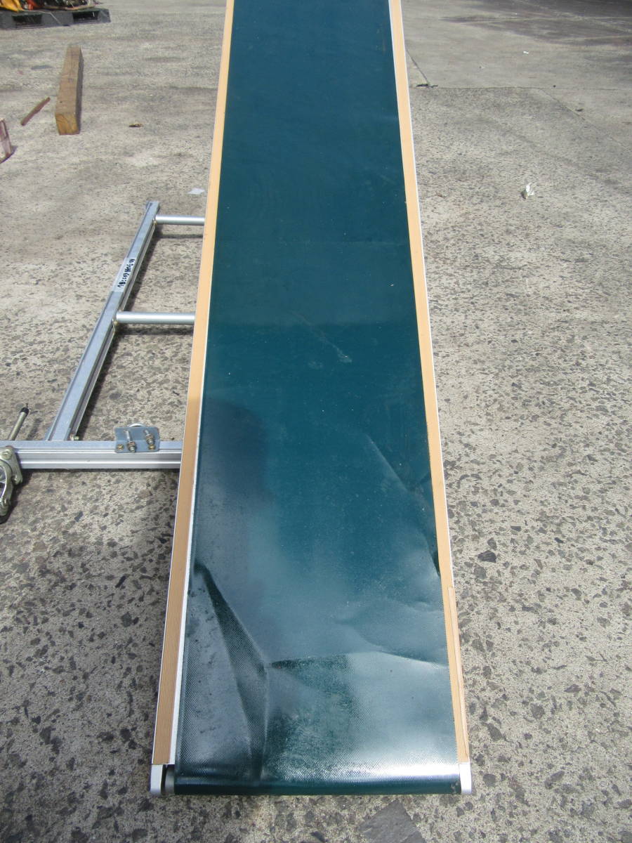 油谷 №3288 ベルトコンベア 長さ3000㎜ 幅300㎜ 平ベルト 100V 油谷 №3288 ベルトコンベア 長さ3000㎜ 幅300㎜ 平ベルト 100V