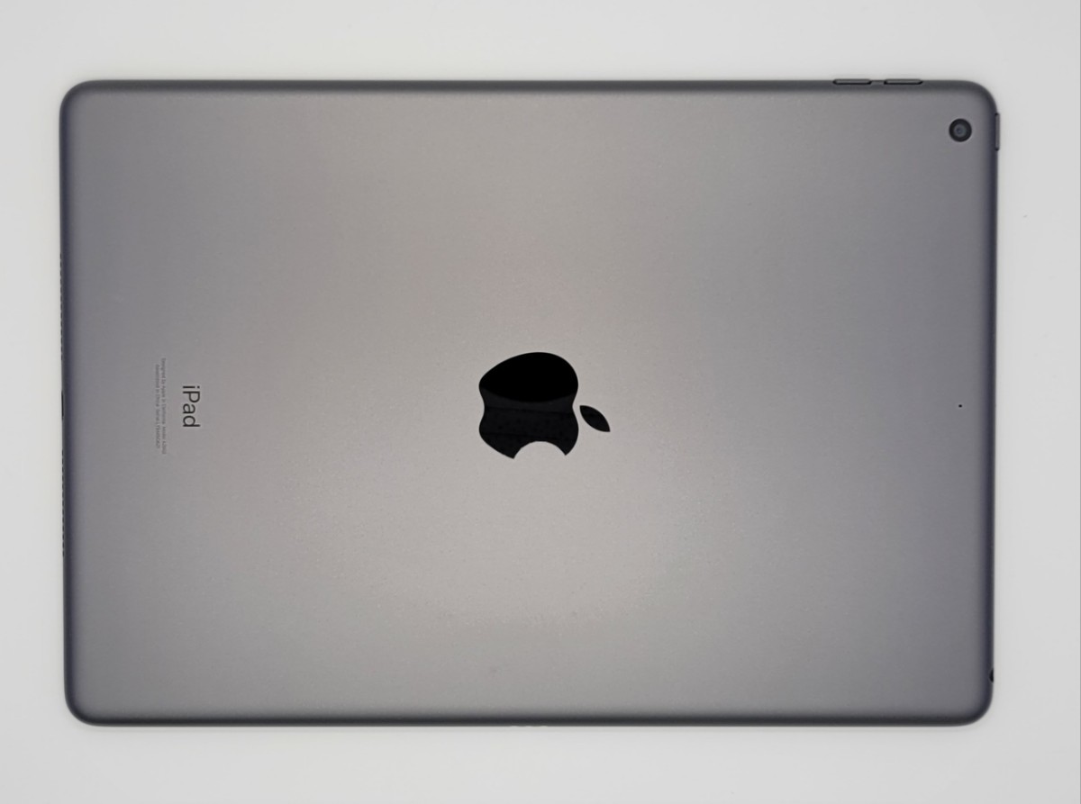 超美品 iPad 10.2インチ 第9世代 Wi-Fi 64GB 2021年秋モデル MK2K3J/A