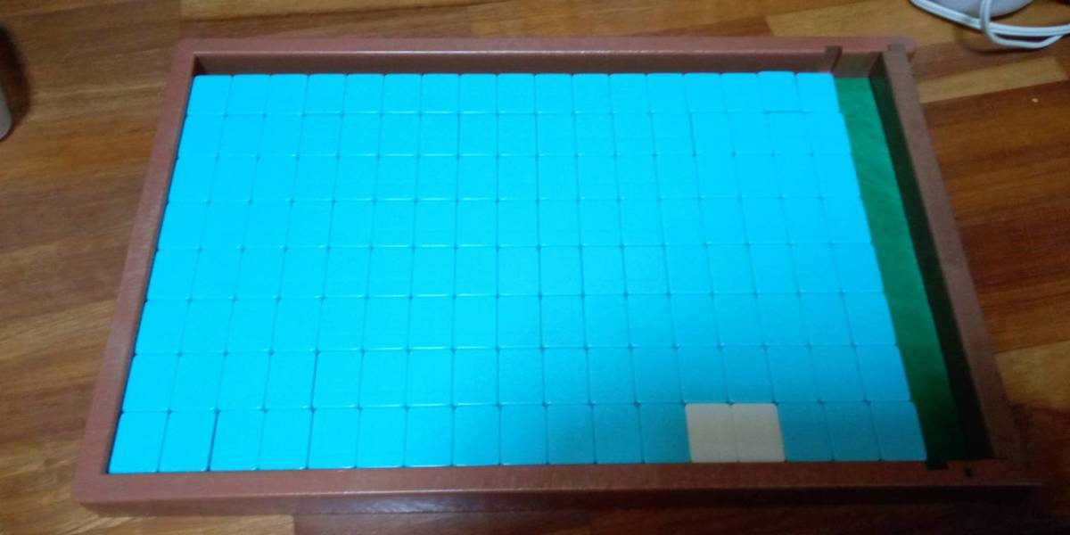 Yahoo!オークション - 旧アモス 水 中古 麻雀牌セット136牌 全 Yahoo!オークション - 旧アモス 水 中古 麻雀牌セット136牌 全