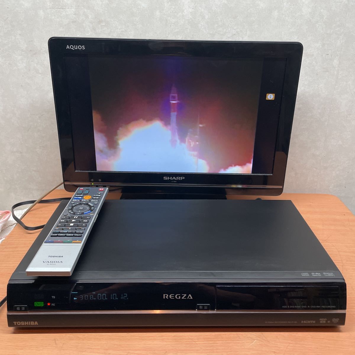 格安販売の TOSHIBA 10年製 ハイビジョン HDD&DVDビデオレコーダー RD