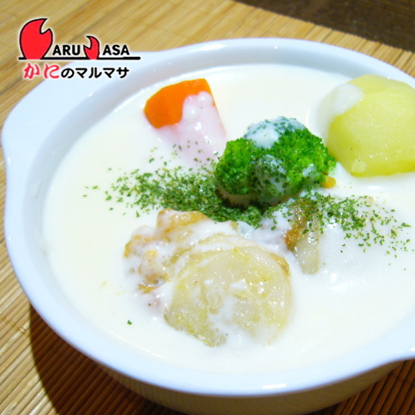 【かにのマルマサ】北海道産 活ホタテ貝 3キロ詰 よつ葉バター2個セット_画像5