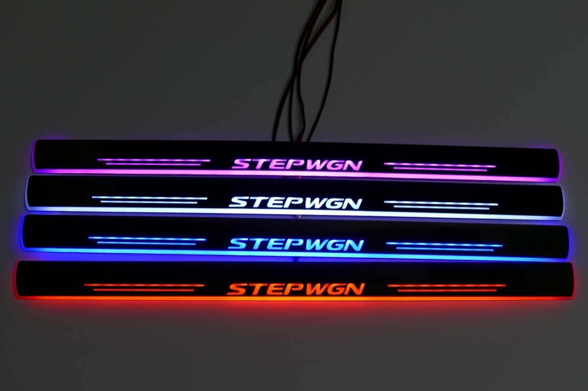 ラスト　LEDスカッフプレート　わくわくゲート　ステップワゴン　RP　赤　流れる　レッド_画像7